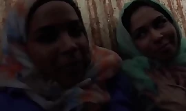 pareja musulmana y árabe alemán por primera vez Show Pussy Run!