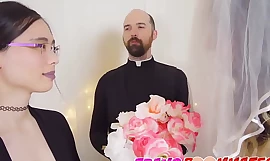 Sexy Trans Coupling Have Shotgun Wedding
