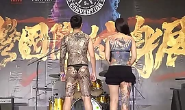 和平管高清2018色情电影Peace-pipe Oriental 2 9Th Taiwan Tattoo身体（4K HDR）？