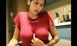 Ấn Độ Lớn Ngực