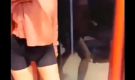 Nóng người Ấn độ cao cô gái khỏa thân khiêu vũ