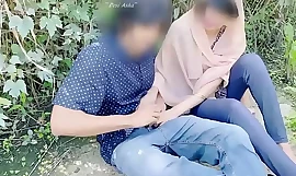 Hijab desi girl screwed in jungle yon her boyfriend