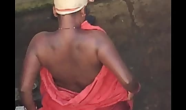 Desi Village Sex-mad bhabhi soul caught wide of hidden cam زخرفة 2