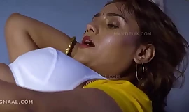 Mature bhabhi sucking the brush boobs
