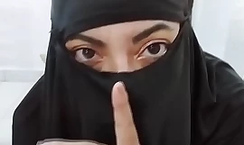 MILF Muslim Arab Step Mommy Mediocre Rides Anal Dildo And Squirts Here Black Niqab Hijab On Webcam
