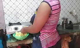 Devar Ne Bhabhi Ko Kitchen Me Choda Khana Banate Dye a flag In Hindi Audio
